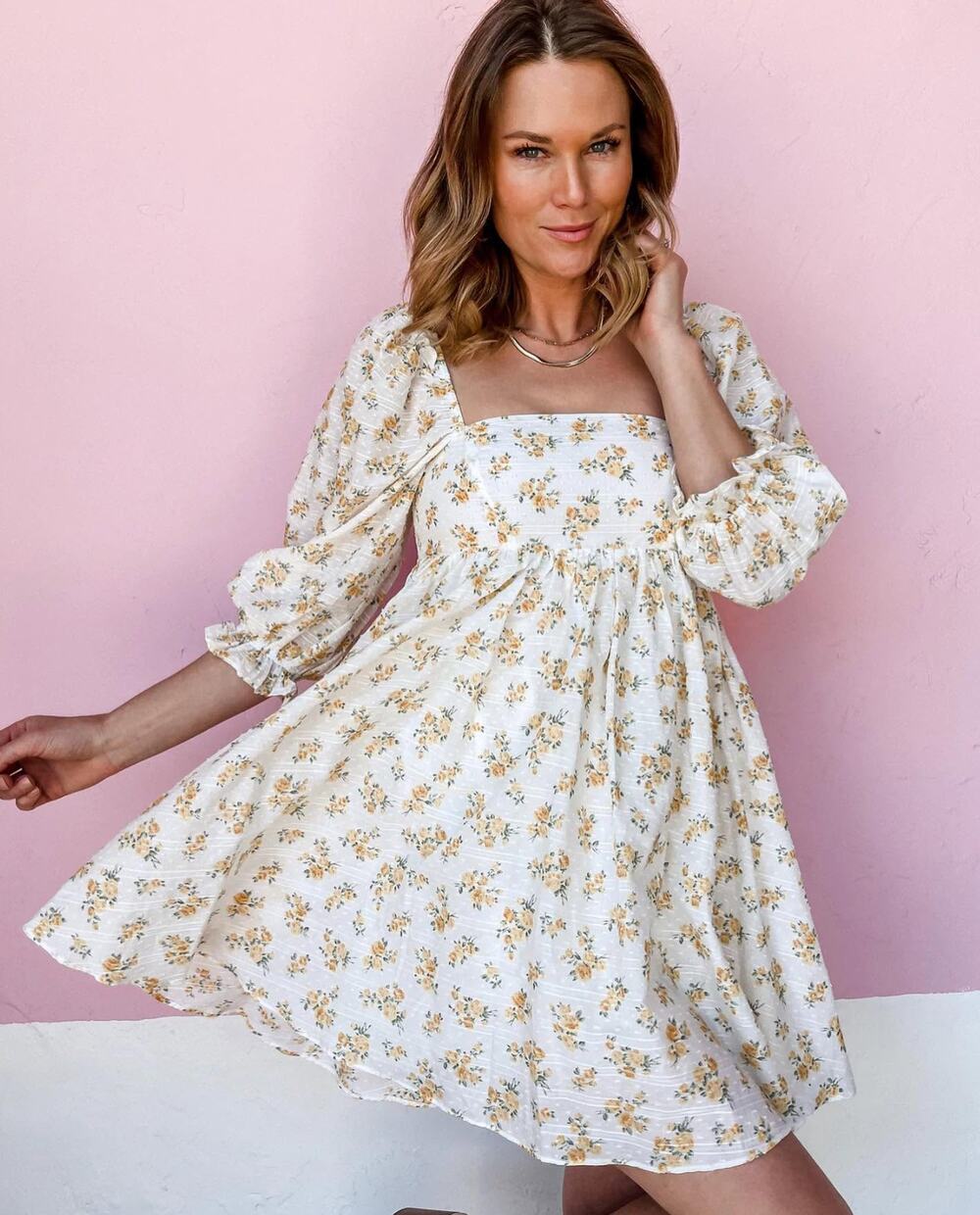 Storia Womens Mini Dress Medium Floral Yellow White Puff Sleeves Babydoll Cotton